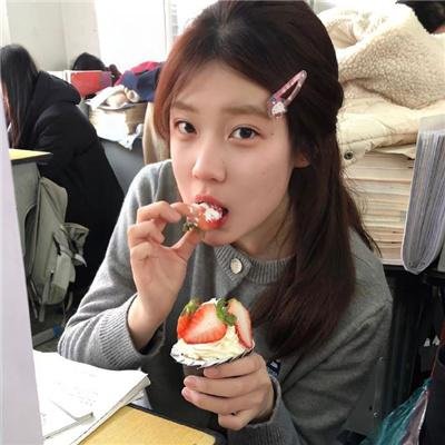 我家的女儿交不到男朋友